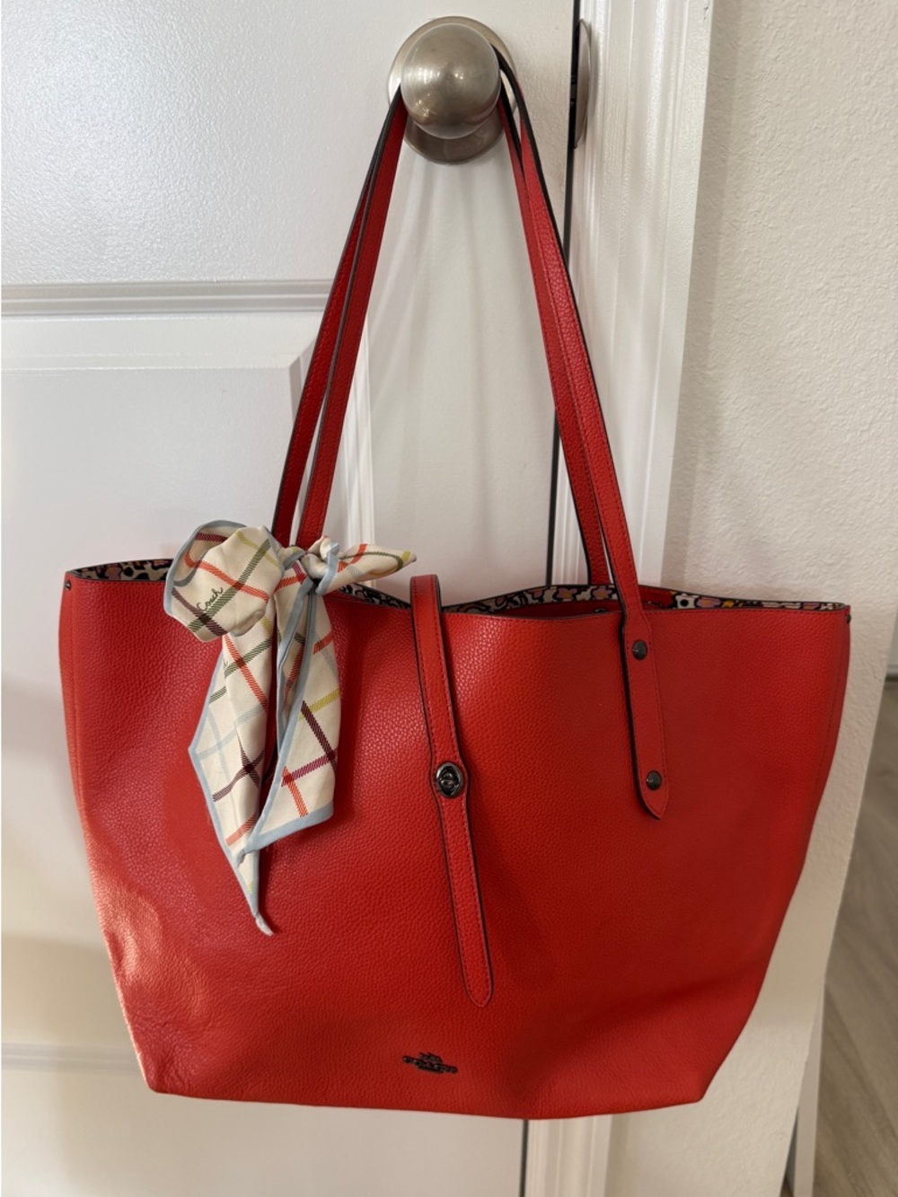 Coach Orange Market Turnlock Tote + coach purse scarf - Picture 1 of 5